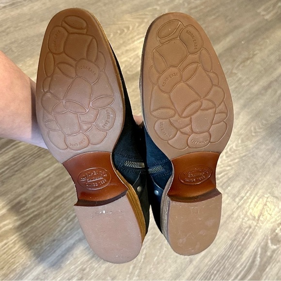 Kork -Ease Kanai Black Suede Leather Buckle Ankle Booties - Picture 12 of 14